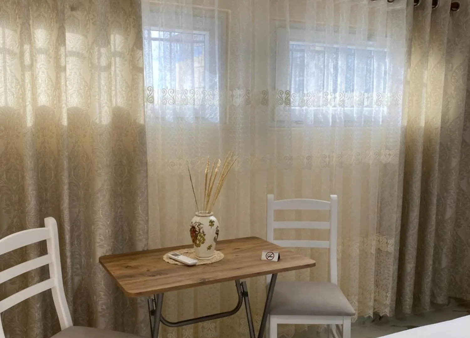 Apartament Aron'S House Krujë