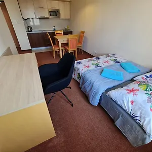 https://10q-z6-apartament-902.warsawhotelspoland.com